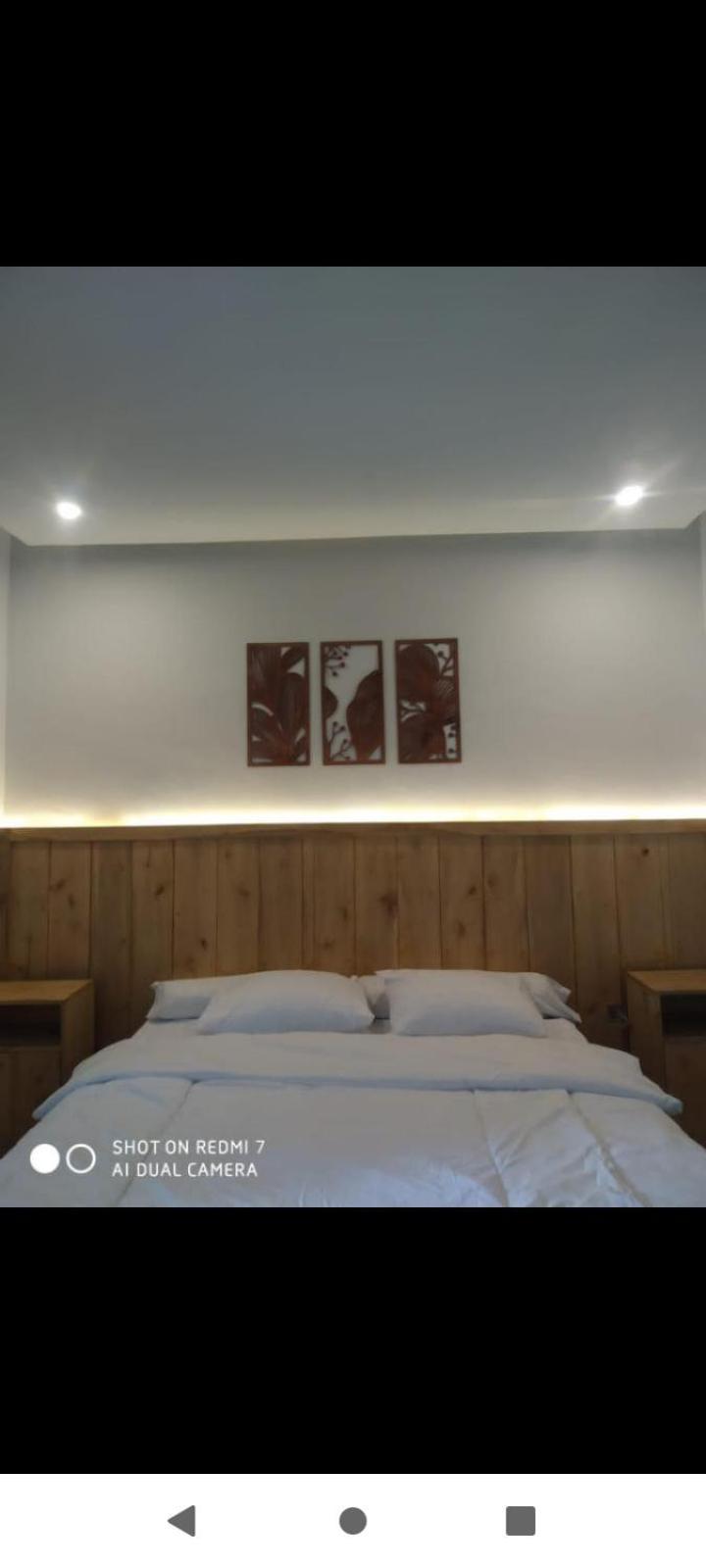 Cemare Cottage Lembar  Стая снимка